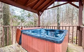 Overview, 2 Bedrooms, Grill, Hot Tub, Pool Table, Sleeps 6